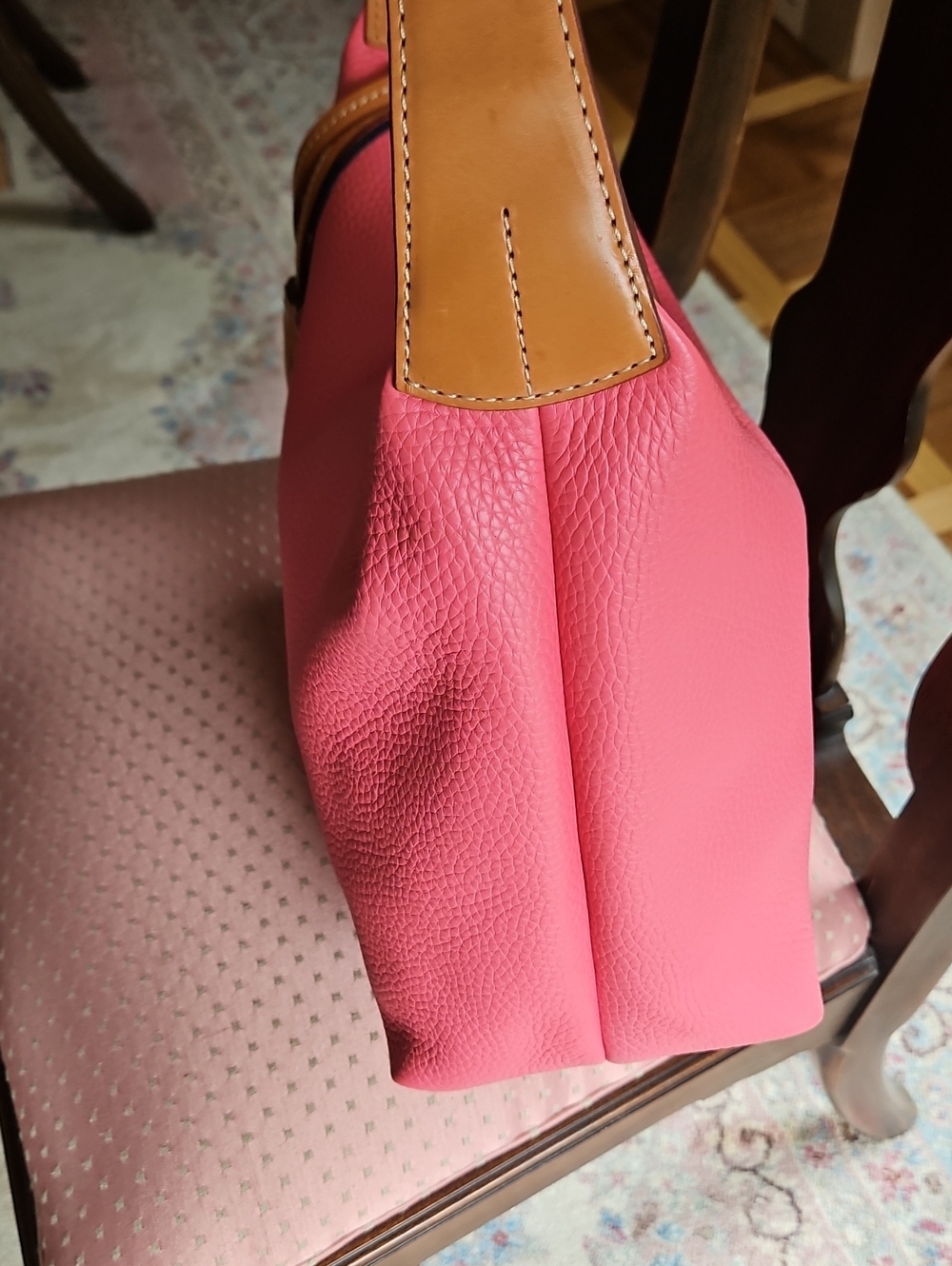 Dooney & Bourke Bubble Gum Pink Pebble Leather 'Paige' Sac - Picture 4 of 12